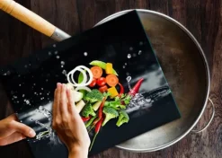 SKÄRBRÄDA I GLAS 52x40 CHILI PEPPAR