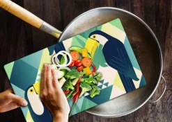 SKÄRBRÄDA I GLAS 52x30 FÅGLAR