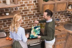 SKÄRBRÄDA I GLAS 52x30 FÅGLAR