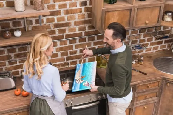 SKÄRBRÄDA I GLAS 52x30 FLAMINGO