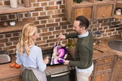 SKÄRBRÄDA I GLAS 52x30 FÄRG