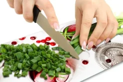 SKÄRBRÄDA I GLAS 52x30 FRUKT