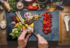 SKÄRBRÄDA I GLAS 52x30 FRUKT