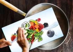 SKÄRBRÄDA I GLAS 52x30 FRUKT