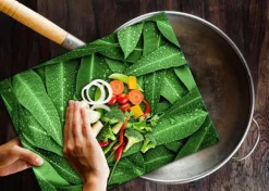 SKÄRBRÄDA I GLAS 52x40 GRÖN