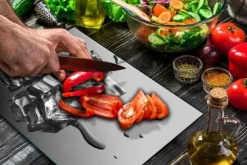 SKÄRBRÄDA I GLAS 52x40 ISSVART