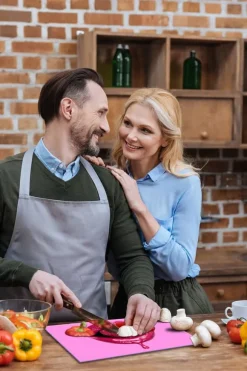 SKÄRBRÄDA I GLAS 52x40 MUNFRUKTER