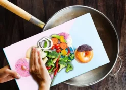 SKÄRBRÄDA I GLAS 52x30 MUNKAR