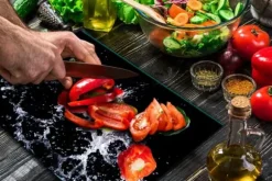 SKÄRBRÄDA I GLAS 52x40 PAPRIKA