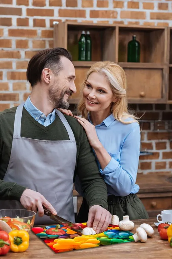 SKÄRBRÄDA I GLASPLATTA 52x40 BALLONGER