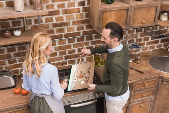 SKÄRBRÄDA I GLASPLATTA 52x40 BEACH