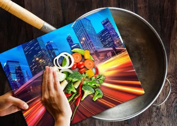 SKÄRBRÄDA I GLASPLATTA 52x40 CITY