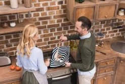 SKÄRBRÄDA I GLASPLATTA 52x40 DELAR