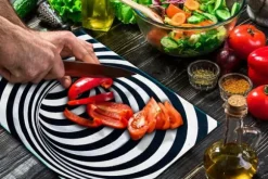 SKÄRBRÄDA I GLASPLATTA 52x40 DELAR