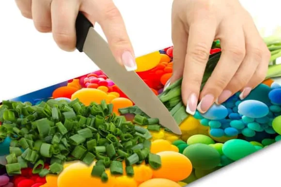 SKÄRBRÄDA I GLASPLATTA 52X30 DELAR