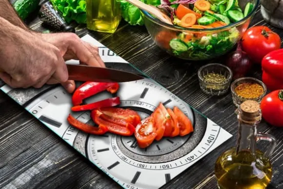 SKÄRBRÄDA I GLASPLATTA 52X30 DELAR