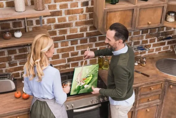 SKÄRBRÄDA I GLASPLATTA 52x40 DROP