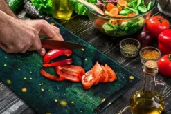 SKÄRBRÄDA I GLASPLATTA 52x40 FOREST