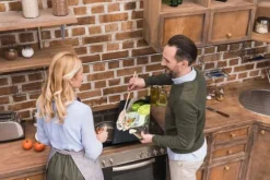 SKÄRBRÄDA I GLASPLATTA 52x30 GLAS