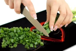 SKÄRBRÄDA I GLASPLATTA 52x40 HJÄRTA