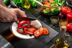 SKÄRBRÄDA I GLASPLATTA 52x40 KAFFE