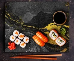 SKÄRBRÄDA I GLASPLATTA 52x40 MARMOR