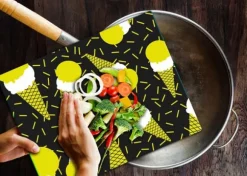 SKÄRBRÄDA I GLASPLATTA 52x40 MÖNSTER