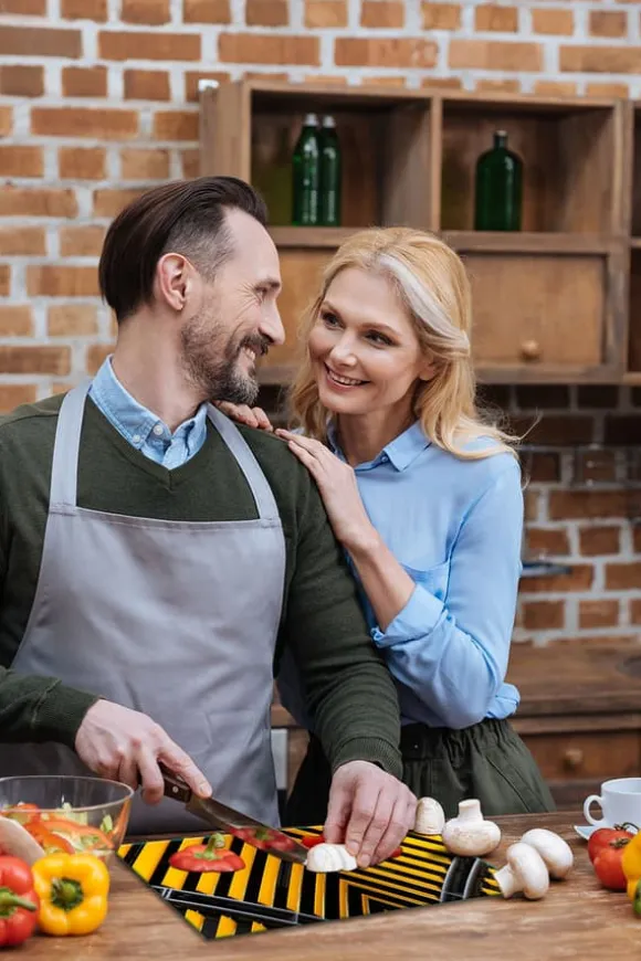 SKÄRBRÄDA I GLASPLATTA 52x40 MÖNSTER