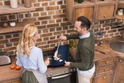 SKÄRBRÄDA I GLASPLATTA 52x30 MÖNSTER