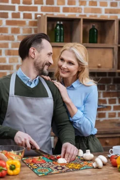 SKÄRBRÄDA I GLASPLATTA 52x40 MOSAIKKAKEL