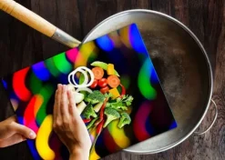 SKÄRBRÄDA I GLASPLATTA 52x40 MODERN