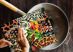 SKÄRBRÄDA I GLASPLATTA 52x40 MODERN