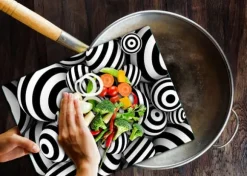 SKÄRBRÄDA I GLASPLATTA 52x40 MODERN