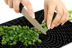 SKÄRBRÄDA I GLASPLATTA 52x40 SVART