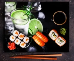 SKÄRBRÄDA I GLASPLATTA 52x40 SVART