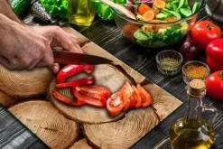 SKÄRBRÄDA I GLASPLATTA 52x40 TRÄ