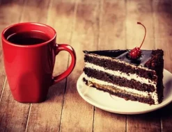 SKÄRBRÄDA I GLASPLATTA 52x40 TÅRTA