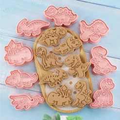 Små Kakformar av Plast - Dinosaurier - 8 st