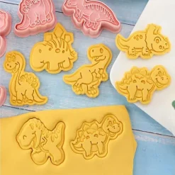 Små Kakformar av Plast - Dinosaurier - 8 st