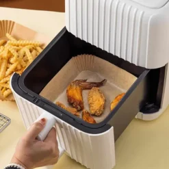 50st Fyrkantiga Airfryer Papper – Bakplåtspapper för Luftfritös 20cm