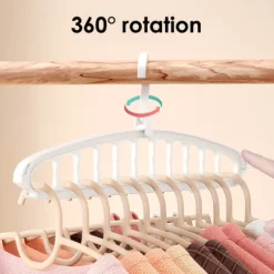 Ställ- och roterbar klädhängare