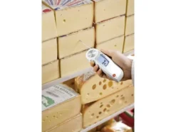 testo testo 104 Termometer (HACCP) Kalibrerad (ISO) Mätområde temperatur -50 till 250 °C Sensortyp NTC Överensstämmer med HACCP (livsmedelssäkerhet) | CDON