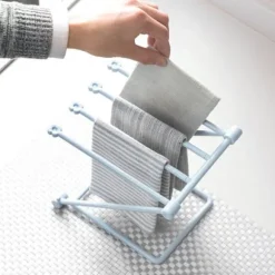 Torkställning för disktrasor på bänkskiva, 4 armar, hopfällbar, vertikal handduksställning, disktrashållare för kök, ljusblå