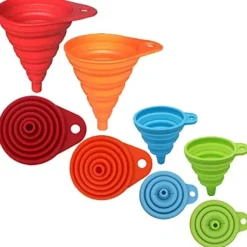 Trattset - 4-delade hopfällbara silikonkökstrattar för vätskor och pulver