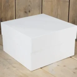 Tårtkartong Vit 20cm x 20cm x 15cm - FunCakes