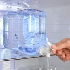 Vattendispenser - Bar Amigos - 5,5L - Plast PETG - Bärbar - Läckagefri