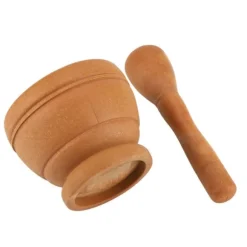 Vitlökskvarn i plast - köksredskap för att mala kryddor och örter