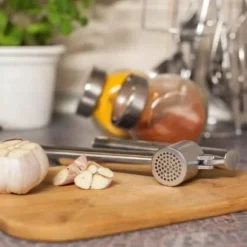 Vitlökspress 15,5 cm silver