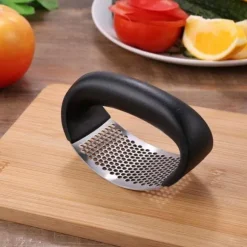 Vitlökspress i Rostfritt Stål och Plast