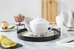 Wilmax tekanna i vitt porslin 900 ml – klassisk kanna med lock, diskmaskinssäker och mikrovågsugnssäker